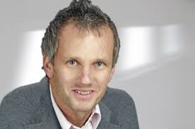 MMag. Dr. Robert Korb