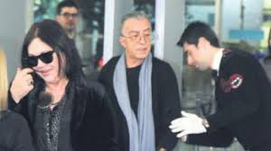 Musi̇ad genel başkani feri̇dun öncel'den kadi̇r gecesi̇ mesaji. Nazan Oncel In Esi Aksit Togay Hayatini Kaybetti Sol Haber