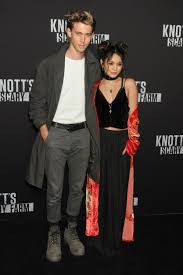 Throughout the years, vanessa has been vocal with their relationship, posting sweet photos of them, but just in these recent. Vanessa Hudgens Instagrams A Kiss With Austin Butler Teen Vogue