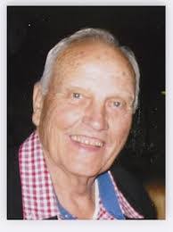 Regan Ayers's Instagram, Twitter & Facebook