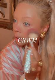 Kayla Dawn Cook Eyeliner