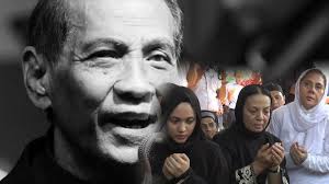 Beliau telah memulakan kerjayanya sebagai penyanyi selepas memenangi kategori persembahan keseluruhan terbaik dalam pertandingan bintang rtm. Arwah Minta Kuih Onde Onde Isteri Dahlan Zainuddin Kenang Momen Akhir Bersama Hiburan Mstar