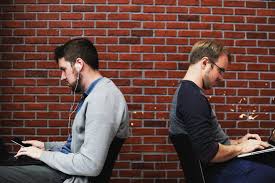 Nous utiliserons cette adresse notamment pour assurer la sécurité de votre compte, pour aider les internautes à vous trouver et pour vous envoyer des notifications. Creer Une Entreprise En Restant Salarie Ils L Ont Fait Ils Temoignent Pose Ta Dem