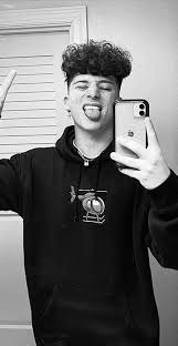 Black And White Pictures Of Famous People On Tiktok Pin By Esha Sukhna On Tony Lopez In 2020 American Guy Popular People Friend Photoshoot