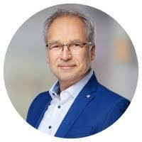 Daniel Kleinhenz's Instagram, Twitter & Facebook