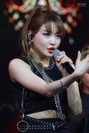 Chungha Pics Play On Twitter Kpop Girls Ioi Korean Music