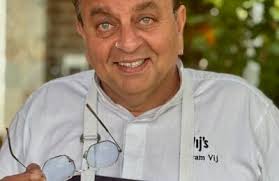 Venturing to Old Quebec City to Renew a Life of Travel