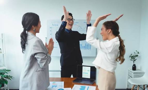 5 Alasan perusahaanmu butuh Corporate Wellness Program - Mufit Indonesia