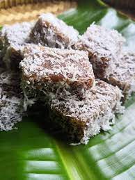 Kuih kaswi atau kuih kasui ni kegemaran saya sekeluarga. Resepi Kuih Kaswi Gula Merah Sukatan Cawan