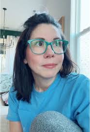 Janelle Mayfield's Instagram, Twitter & Facebook