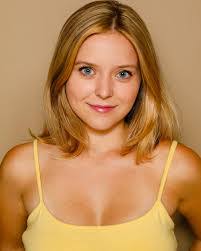 Christina Banks's Instagram, Twitter & Facebook