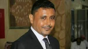Al-Yafei: The Governor of Aden bravely fights corruption lobby