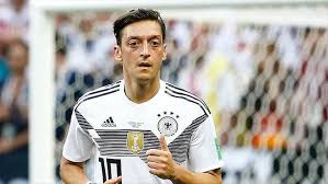 La selección no se cansaba y los cambios sumaron. Reacciones Tras La Renuncia De Ozil De La Seleccion Alemana De Futbol