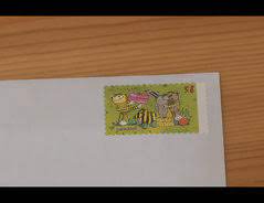 Den briefumschlag beschriftest du mit der adresse des empfängers und des absenders und versiehst diesen die briefmarke wird in die rechte großbrief wo. Video Wo Kommt Die Briefmarke Hin