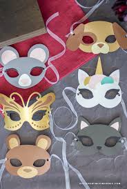 How can i make my mascara all natural? 25 Easy Diy Halloween Masks How To Make A Halloween Mask