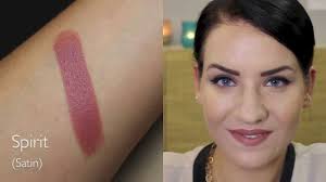 The perfect matte formulation of the iconic product that made mac famous. Meine Mac Lippenstifte I Standard Sortiment 24 Farben Swatches Rebeccafloeter Youtube