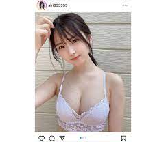 斎藤愛莉、透明肌に浮き出る血管がセクシーなふんわり美バスト写真公開！ (2022年9月17日) - エキサイトニュース