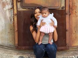 Gabrielle union & daughter kaavia, 1, are instagram queens of the week: Gabrielle Union Is So Over Mom Shaming Because Enough Already