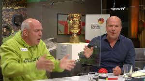Fudbalski reprezentativac rusije mario fernandes odveden je danas u bolnicu zbog povrede kičme, saopšteno je iz ruskog tima. Fantalk Wegen Haaland Diskussion Mario Basler Flippt Vollig Aus