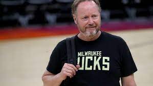 Milwaukee Bucks General Manager on re-signing coach Mike Budenholzer