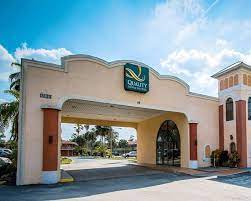 The water is clear and clean. Quality Inn Suites Eastgate Bewertungen Fotos Preisvergleich Kissimmee Florida Tripadvisor