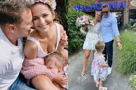 She is an actress, known for 42. Paulina Sykut Jezyna Swietuje 9 Rocznice Slubu Ma Przepis Na Udane Malzenstwo