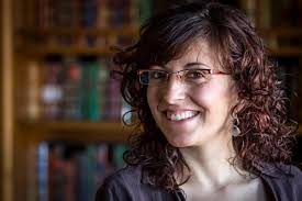 Criminals interpreting for criminals: breaking or shaping norms?  Introduction Community interpreting still is an emerging profes