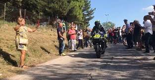 Il ranch, a casa di valentino rossi a tavullia. Motogp Rossi Con La M1 A Tavullia Da Casa Al Circuito News Sportmediaset