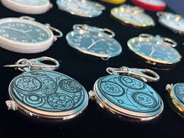Doctor who sales gallifreyan pocket watch selling