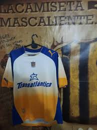 Hasta aquí, milton lleva 49 partidos y 11 goles con la casaca auriazul durante su primera etapa entre 2007 y 2010.tras tu paso por central, se desmpeñó en: Central Retro Camiseta Rosario Central Puma Talle M Facebook
