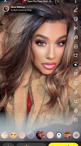 Sheila Fuleki (@sheilafuleki)'s videos with Holly