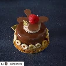 Repost Karim Bourgi Le Caractic A Special Creation For The Chocolate And Hazelnut Lovers Crunchy Hazelnut Deconstructed Sable Jivara Chocolate Mousse Ra
