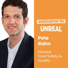 Olivia Valentini's Instagram, Twitter & Facebook