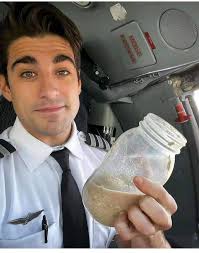 My favourite pilot Andrew when you flying be careful Amin  🤲❤️🧡🩷🌷🌷🌷🌷✈️✈️✈️