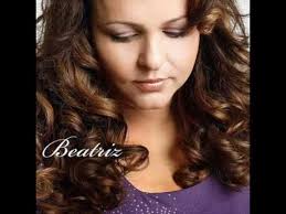 Cantora Beatriz Olha Eu Aqui Lançamento 2009 Cantora Beatriz Olha Eu Aqui Lancamento 2009 Youtube Gospel Youtube
