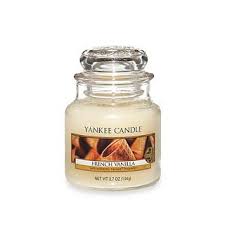 Smell This Yankee Candle Retiring Scents 2019 United States Get Em While You Can I Hear The Best T Sweet Pumpkin Yankee Candle Discontinued Yankee Candles