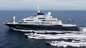 Bezos' superyacht, thus far known only by its project name y721, will be 127 metres (420. M Y Octopus 126 2m 414 01 Lurssen World S Biggest Explorer Yacht For Sale Superyacht Tour Youtube