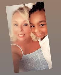 Corrine Farmer's Instagram, Twitter & Facebook