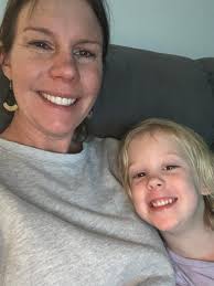 Who can recommend a dentist for veneer updates in Charleston?