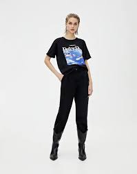 Kadin Tisort Modelleri 2019 Sonbahar Kis Pull Bear 2020 Kadin Tisort Tisort Modelleri Kadin