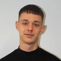 3200+ Profile mit dem Suchbegriff „Daniel“