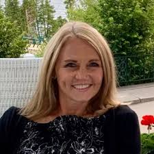 Julie Buckallew (@BuckallewJulie)