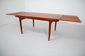 Vintage 1960 ' s fine wood dining table, with protector + leaf. Mid Century Danish Teak Extendable Dining Table From J L Mollers 1950s For Sale At Pamono
