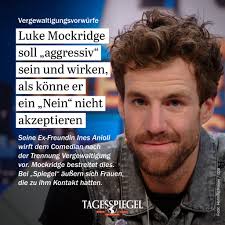 Mockridge schweigt:  https://www.tagesspiegel.de/gesellschaft/medien/vergewaltigungsvorwuerfe-gegen-luke-mockridge-aggressiv-und-ruecksichtslos/27644150.html