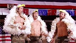 Birds Of War Always Sunny Gif Https Encrypted Tbn0 Gstatic Com Images Q Tbn 3aand9gcq0etuangk2en Mkdqrstrnpnnzxylnlp0fxa Usqp Cau