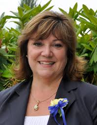 LBCC Presents Alumni Awards, Distinguished Citizen Award, and Honorary  Degree