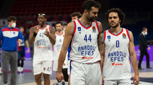 Anadolu efes biracilik ve malt sanayii as is engaged in the production, bottling, selling and its products include efes pilsen, efes light, efes dark, efes dark brown, efes xtra, bomonti, gusta. Anadolu Efes Kulup Rekorunu Kirdi Son Dakika Haberleri