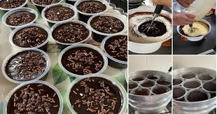 Resepi kek coklat moist kek coklat kukus siap di masak. Tak Perlu Beli Dah Buat Sendiri Kek Coklat Moist Bahan Utama Minyak Masak Kukus 15 Minit Saja Vanilla Kismis