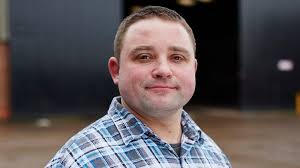 Santa Anita Racetrack Officials Award First Place To Jockey Who Dragged  Dead Horse 30 Yards Over Finish Line