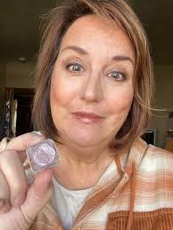 Happy Wednesday 😊 what do you think of this look? Featuring Spell our new  shade of the month!